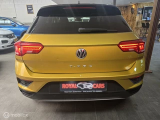Volkswagen T-Roc Volkswagen T-Roc 1.5 TSI /Panoramadak / Acc / Lane / Carplay - afbeelding nr 16