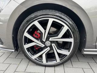 Volkswagen Polo Volkswagen Polo 2.0 TSI GTI Pano Virtual DSG Stoelverwaming - afbeelding nr 50