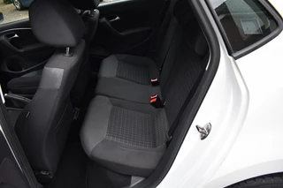Volkswagen Polo Volkswagen Polo 1.2 TSI Comfortline PDC CRUISE AIRCO - afbeelding nr 15