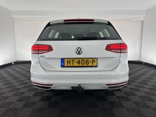 Volkswagen Passat Volkswagen Passat Variant 1.4 TSI GTE Highline Aut. *FULL-LED | ADAPTIVE-CRUISE | ERGONOMIC-SPORTSEATS | KEYLESS | NAVI-FULLMAP | ECC | PARKPILOT | HEATED-SEATS | SHIFT-PADDLES | AMBIENT-LIGHT | TOWBAR | 17''ALU* - afbeelding nr 5