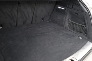 Audi Q5 Audi Q5 50 TFSIe quattro S edition | Panoramadak | Trekhaak | Adaptive cruise | Massage | Luchtvering | Camera | Stoelverwarming | Carplay | Half leder | Virtual Cockpit | Audi Exclusive Lak - afbeelding nr 16