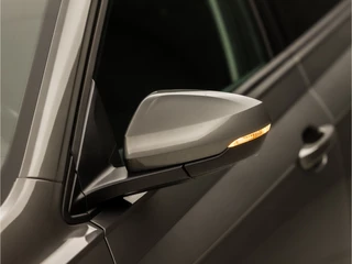 Volkswagen Polo Volkswagen Polo 1.0 TSI Sportline (APPLE CARPLAY, GETINT GLAS, PARKEERSENSOREN, SPORTSTOELEN, ADAPTIVE CRUISE, LED ACHTERLICHTEN, NIEUWE APK, NIEUWSTAAT) - afbeelding nr 32