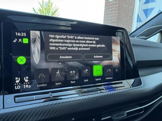 Volkswagen Golf Volkswagen Golf 8 R 2.0 TSI 333pk 4Motion 20 years Edition Akra Pano H&K Leder Memory Ventilatie Stuurvw Stlvw Blindspot Fabrieksgarantie - afbeelding nr 26