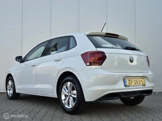 Volkswagen Polo VOLKSWAGEN POLO 1.0 TSI COMFORTLINE/ADAPTIVE CRUISE/15''LMV/CARPLAY - afbeelding nr 3