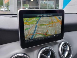 Mercedes-Benz CLA 180 122pk Automaat Ambition AMG-Line | Origineel NL | Navi | Bi-Xenon | Airco | Cruise | Bluetooth Carkit+Streaming | Pdc V+A+Assist | Licht+Regensensor | 18''lm - afbeelding nr 12