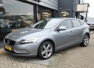 Volvo V40 Volvo V40 1.5T3 Nordic+ Automaat,Dealer onderhouden,trekhaak - afbeelding nr 15