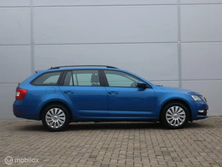 Škoda Octavia Skoda Octavia Combi 1.0 TSI Airco CarPlay Navi Cruise LED - afbeelding nr 9