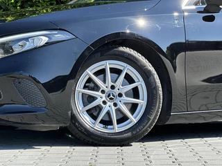 Mercedes-Benz A-Klasse Mercedes A-klasse 180 d Advantage, NIEUW MODEL, EURO 6, CRUISE, NAVI, LEDER, ACHTERUITCAMERA, ECC-AIRCO, STOELVERWARMING, LICHTMETAAL 16