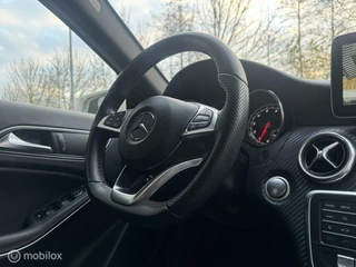 Mercedes-Benz A-Klasse Mercedes A-klasse 180 | AMG | Led Verlichting | Keyless | Camera - afbeelding nr 13