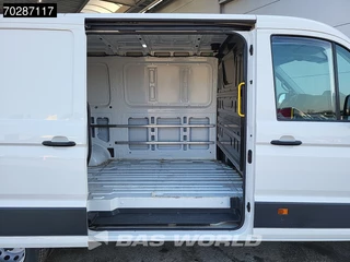 Volkswagen Crafter Volkswagen Crafter 177pk Automaat L3H2 180PK Dubbellucht 3t Trekgewicht Navi Camera Parkeersensoren Airco Cruise L2H1 Airco Cruise control - afbeelding nr 7
