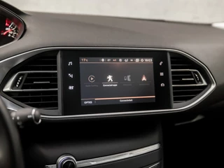 Peugeot 308 (PANORAMADAK, APPLE CARPLAY, GROOT NAVI, DENON AUDIO, KEYLESS, LEDER, SPORTSTOELEN, 360 CAMERA, CRUISE, NIEUWE APK, NIEUWSTAAT) - afbeelding nr 26