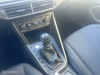 Volkswagen Polo Volkswagen Polo 1.0 TSI 95PK Comfortline Business ACHTERUITRIJ CAMERA CLIMATE CONTROLE CARPLAY NETTE GOED ONDERHOUDEN AUTO!! - afbeelding nr 20