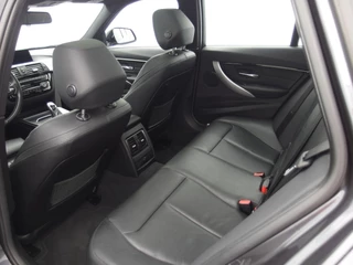 BMW 3 Serie BMW 3 Serie Touring 320i High Executive AUTOMAAT / M-SPORT / LCI / VIRTUAL / CAMERA / PANORAMADAK / FULL LED / LEDER / STOELVERW / NL-AUTO / 1STE EIG - afbeelding nr 39