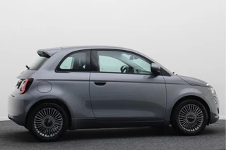 Fiat 500e Fiat 500e Icon 42 kWh Virtual Cockpit, Climate, Apple Carplay, Cruise, DAB, USB, 16'' - afbeelding nr 9