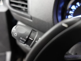 Peugeot Expert Peugeot Expert 2.0 BlueHDI 145 L3 Automaat Airco Navigatie Cruise Control Trekhaak Carplay - afbeelding nr 13