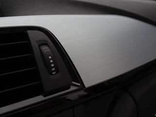 BMW 3 Serie BMW 3 Serie Touring 325d 217PK+ / M Sport HE. / M-Perf. / LED - afbeelding nr 37