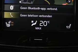 Volvo XC40 Volvo XC40 2.0 T4 Inscription (TREKHAAK, STOEL/STUUR VERWARMING, ACHTERUITRIJCAMERA, NAVIGATIE, SENSOREN, NL-AUTO) - afbeelding nr 20