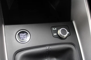 Audi A1 Sportback Audi A1 Sportback 30 TFSI S edition Carplay|Leer|Stoelverw. - afbeelding nr 20