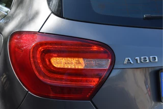Mercedes-Benz A-Klasse | NL-Auto | Nav | Bluetooth | Cruise Contr | Airco | Xenon | PDC | Allweathers - afbeelding nr 26