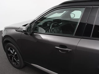 Peugeot 2008 Peugeot 2008 1.2 PureTech 130pk Automaat GT-Line Navigatie Apple Carplay/Android Auto Camera Parkeersensoren Ledverlichting Cruise Control Virtual Cockpit Climate Control Lichtmetalen velgen - afbeelding nr 26