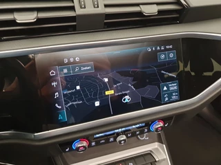 Audi Q3 Audi Q3 35 TFSI 150pk S-Tronic S-Line Panoramadak, Virtual cockpit, Camera - afbeelding nr 11