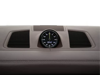 Porsche Cayenne (INCL-BTW) *PANO | CLUB-FULL-LEATHER | SOFT-CLOSE | MEMORY-PACK | SURROUND-VIEW | FULL-LED | NAVI-FULLMAP | AIR-SUSPENSION | DAB | DIGI-COCKPIT | PDC | CRUISE | SPORT-SEATS | 21
