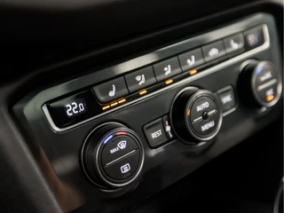 Volkswagen Tiguan Allspace Volkswagen Tiguan Allspace 1.5 TSI R-Line Sport 7 Persoons 150Pk Automaat (PANORAMADAK, VIRTUAL COCKPIT, APPLE CARPLAY, GROOT NAVI, CAMERA, SPORTSTOELEN, ZWART HEMEL, ADAPTIVE CRUISE, LED KOPLAMPEN, KEYLESS, NIEUWE APK, NIEUWSTAAT) - afbeelding nr 11