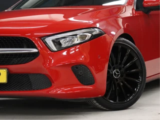 Mercedes-Benz A-Klasse [CAMERA, APPLE CARPLAY, ANDROID AUTO, STOELVERW., FLIPPERS, NIEUWSTAAT] - afbeelding nr 11