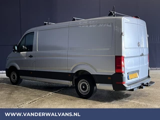 Volkswagen Crafter Volkswagen Crafter 2.0 TDI 141pk L3H2 L2H1 Euro6 Airco | 3000kg Trekhaak | Camera | Navigatie | Apple Carplay Android Auto, Cruisecontrol, Parkeersensoren, Dakdragers, Bijrijdersbank - afbeelding nr 2
