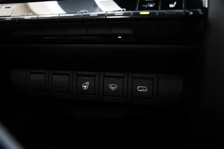 Toyota C-HR Toyota C-HR 1.8 Hybrid 140 First Edition | Camera | Adaptive Cruise - afbeelding nr 15
