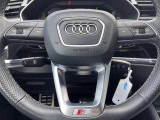 Audi Q3 Audi Q3 35 TFSI S edition Automaat Navi 20