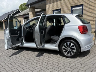 Volkswagen Polo Volkswagen Polo 1.0 BlueMotion - Navigatie- Cruise - Carplay - LM - afbeelding nr 6