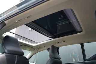 Volvo XC40 Volvo XC40 1.5 T5 Recharge Inscription - Dealer onderhouden - Panoramisch schuif/kanteldak - Stoel en stuurwielverwarming - Harman Kardon - Elektrisch verstelbare stoelen - Adaptieve cruise control i.c.m. BLIS - 360 graden camera - - afbeelding nr 21