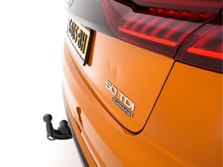 Audi Q8 Aut. *PANO | LUXURY-LEATHER | HEAD-UP | HD-MATRIX | SOFT-CLOSE | TOPVIEW | DIGI-COCKPIT | MEMORY-PACK | SPORT-SEATS | KEYLESS | AIR-SUSPENSION | AMBIENT-LIGHT | DAB+ | NAVI-FULLMAP | TOWBAR | - afbeelding nr 42