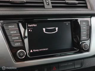 Škoda Fabia Skoda Fabia Combi 1.2 TSI Navigatie Panodak Clima DonkerGlas Pdc DAB - afbeelding nr 15