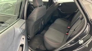 Ford Puma Ford Puma 1.0 EcoBoost Hybrid ST-Line 125pk | Apaptieve Cruise | BLIS | Winterpack | Achteruitrijcamera | SYNC 3 Navigatie - afbeelding nr 8