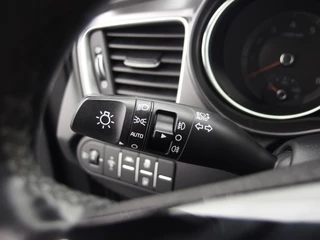 Kia Ceed Sportswagon Kia Ceed Sportswagon 1.0 T-GDi DynamicLine GR NAVI / CAMERA / DAB+ / CARPLAY / PDC / BLUETOOTH / CRUISE / NL-AUTO - afbeelding nr 23
