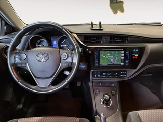 Toyota Auris Toyota Auris 1.8 Hybrid Dynamic | Dealer onderhouden | NAP | Afneembare trekh - afbeelding nr 13