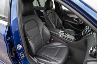 Mercedes-Benz C-Klasse Mercedes-Benz C-Klasse 180 AMG Aut9, Navi, Leder, Camera, PDC 2017 - afbeelding nr 7