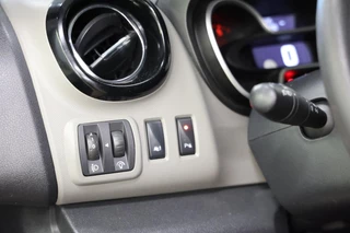 Renault Trafic Renault Trafic AMBULANCE VSAV Rettungswagen Krankenwagen - afbeelding nr 17