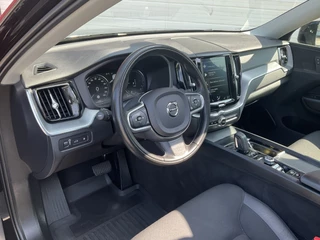 Volvo XC60 Volvo XC60 2.0 T8 Twin Engine AWD PHEV Pano Carplay Cam Led Voll.Onderhouden Plug-in! - afbeelding nr 18