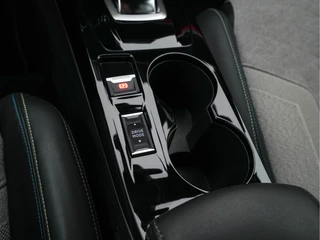 Peugeot e-208 Peugeot e-208 EV GT 350 50 kWh [ 3-Fase ] (INCL-BTW) *FULL-LED | DIGI-COCKPIT | BLINDSPOT | CAMERA | LEATHER-ALCANTARA | NAVI-FULLMAP | LANE-ASSIST | KEYLESS | DAB | CCS-FASTLOADER | HEATED-SPORTSEATS | AMBIENT-LIGHT | 17