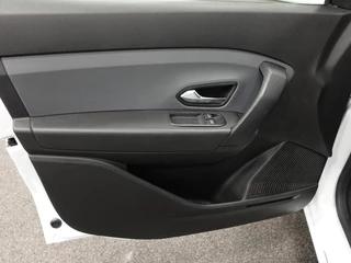 Renault Express Renault Express 1.5 dCi 75 Comfort Airco Navi Carplay Cruise Control Half leder Pack Grip - afbeelding nr 7