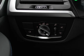 BMW iX3 BMW iX3 High Executive 80 kWh / SoH 99% / Trekhaak / Panoramadak / 360Camera / Head-up / 20'' / Leder / Harman Kardon / Sfeerverlichting / Dodehoek / DAB / Stoelverwarming / ACC - afbeelding nr 33
