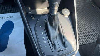 Ford Fiesta Ford Fiesta 1.0 EcoBoost Hybrid Titanium | Winter Pack | Navigatie | Camera - afbeelding nr 24