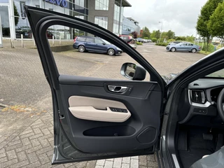 Volvo XC60 Volvo XC60 2.0 T6 Plug-in hybrid AWD Essential | Modeljaar 2026 | Forest Lake | Driver Assist | Climate pack | Park Assist - afbeelding nr 5
