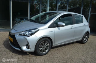 Toyota Yaris Toyota Yaris 1.5 VVT-i Dynamic Hybrid - afbeelding nr 2