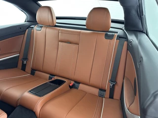 BMW 4 Serie BMW 4 Serie Cabrio 435d xDrive Centennial High Executive Aut. *HEAD-UP | FULL-LEATHER | FULL-LED | ADAPTIVE-CRUISE | MEMORY-PACK | AIR-SCARF | BLIND-SPOT | HIFI-SOUND | KEYLESS | DAB+ | SPORT-SEATS | CAMERA | NAVI-FULLMAP | 19''ALU* - afbeelding nr 10