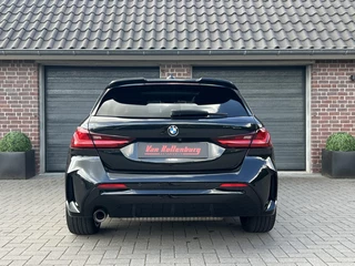 BMW 1 Serie BMW 1 Serie 118I High Exe M-Sport Pano Sfeer Zwart optiek ACC - afbeelding nr 20