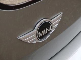 MINI Clubman MINI Clubman Mini 1.5 Cooper / luxe pakket / 2018 / LED / *NAP* - afbeelding nr 32
